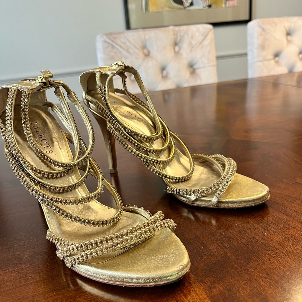 Leather heels. - Picture 4 of 5